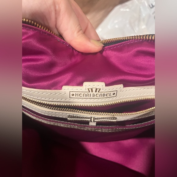 Vintage Henri Bendel barrel bag and matching wallet - Picture 8 of 8